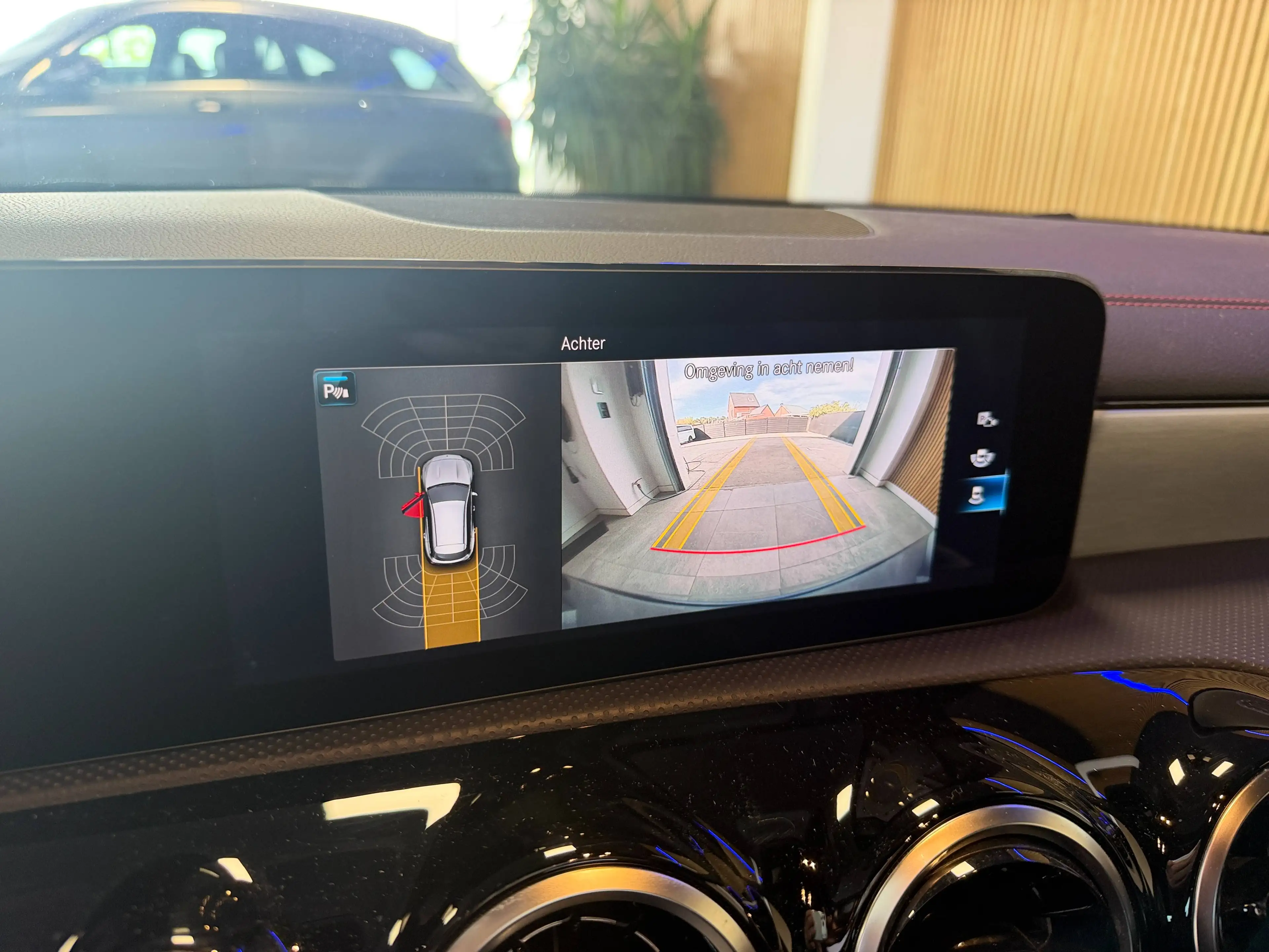 Mercedes-Benz CLA 180 CLA 180 Business Solution Essential — photo 11