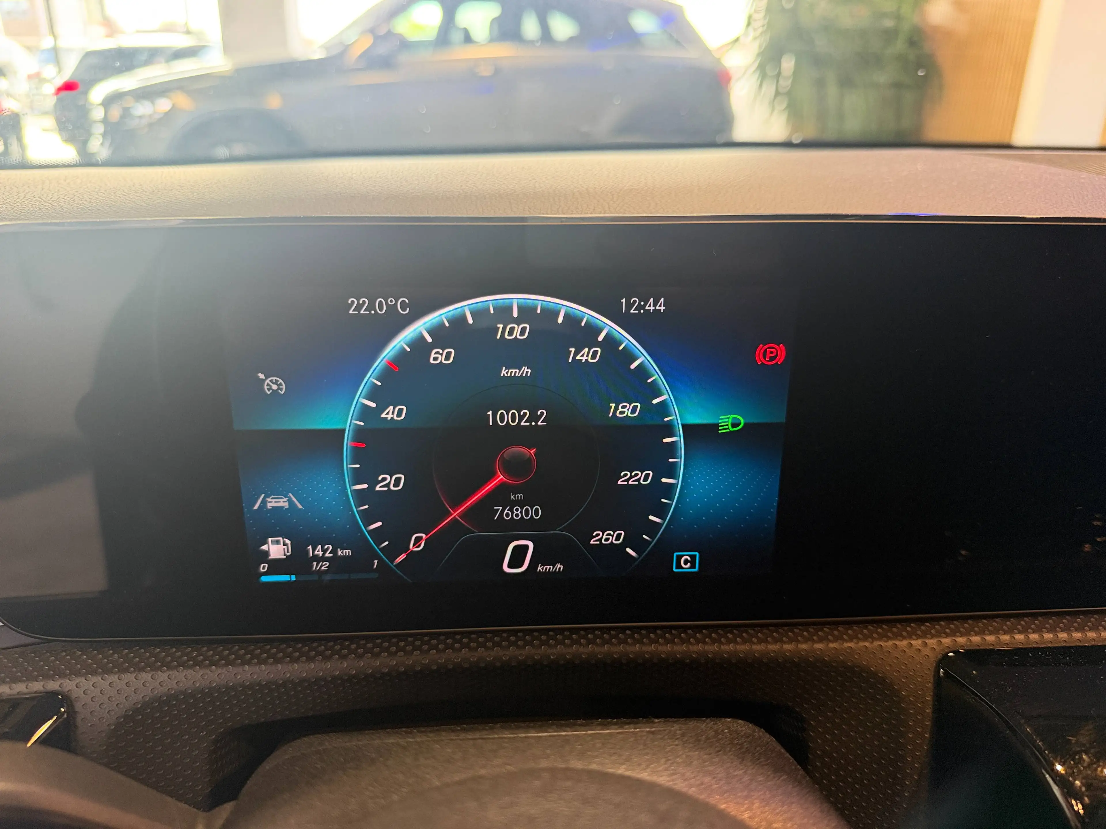 Mercedes-Benz CLA 180 CLA 180 Business Solution Essential — photo 9