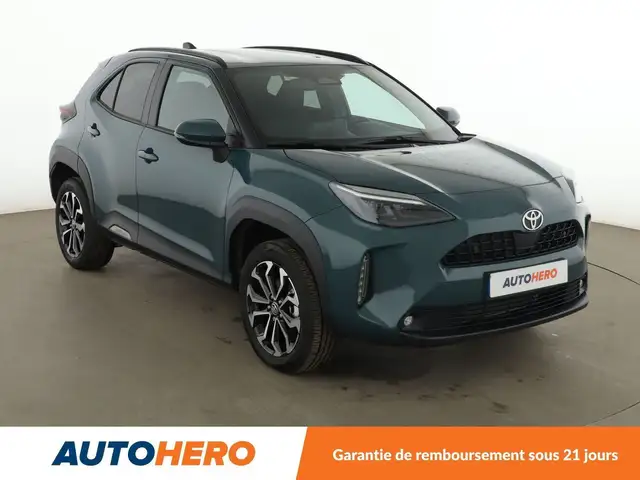 Toyota Yaris Cross view 8
