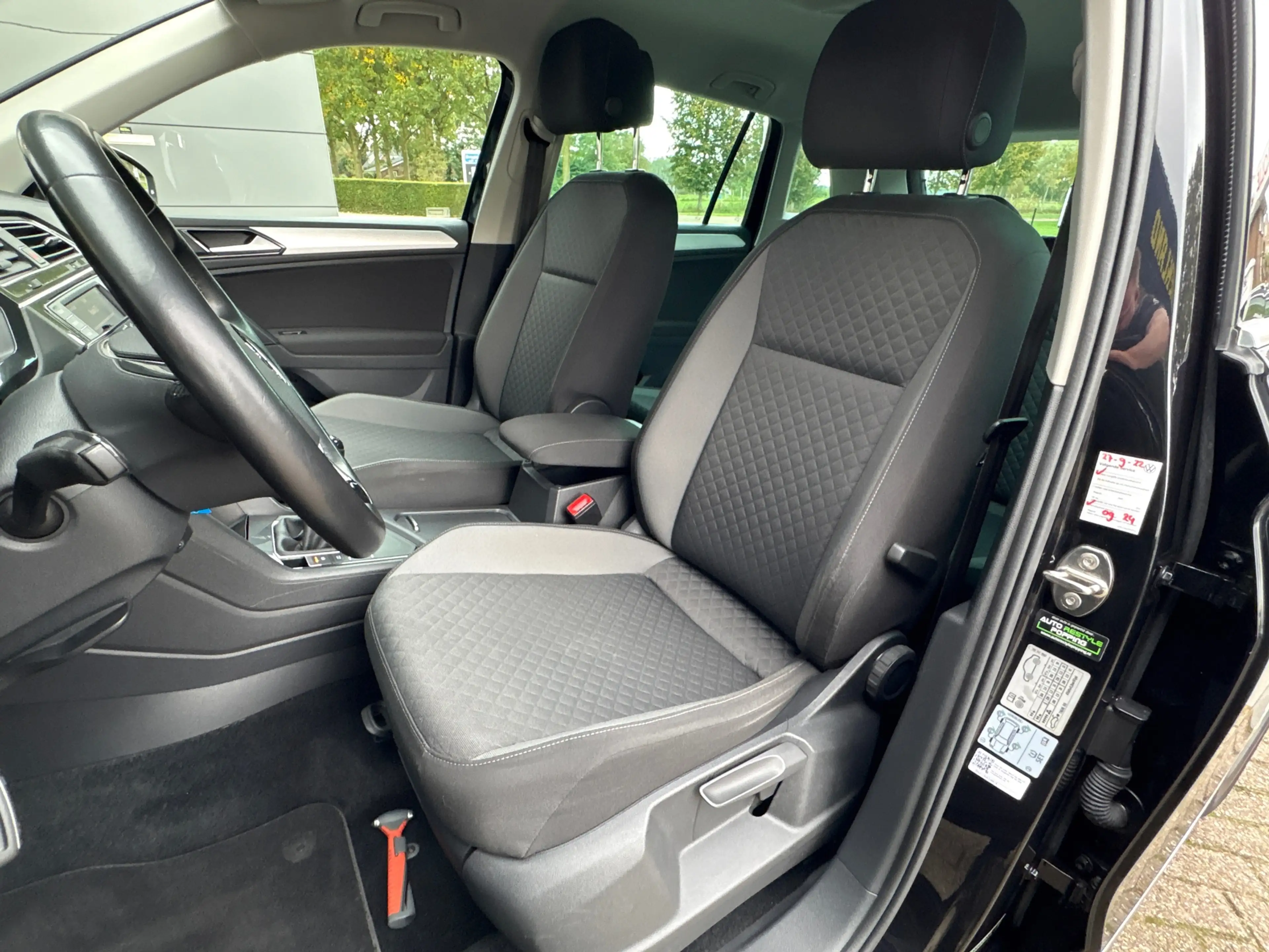 Volkswagen Tiguan 1.4 TSI Connected Series — photo 11