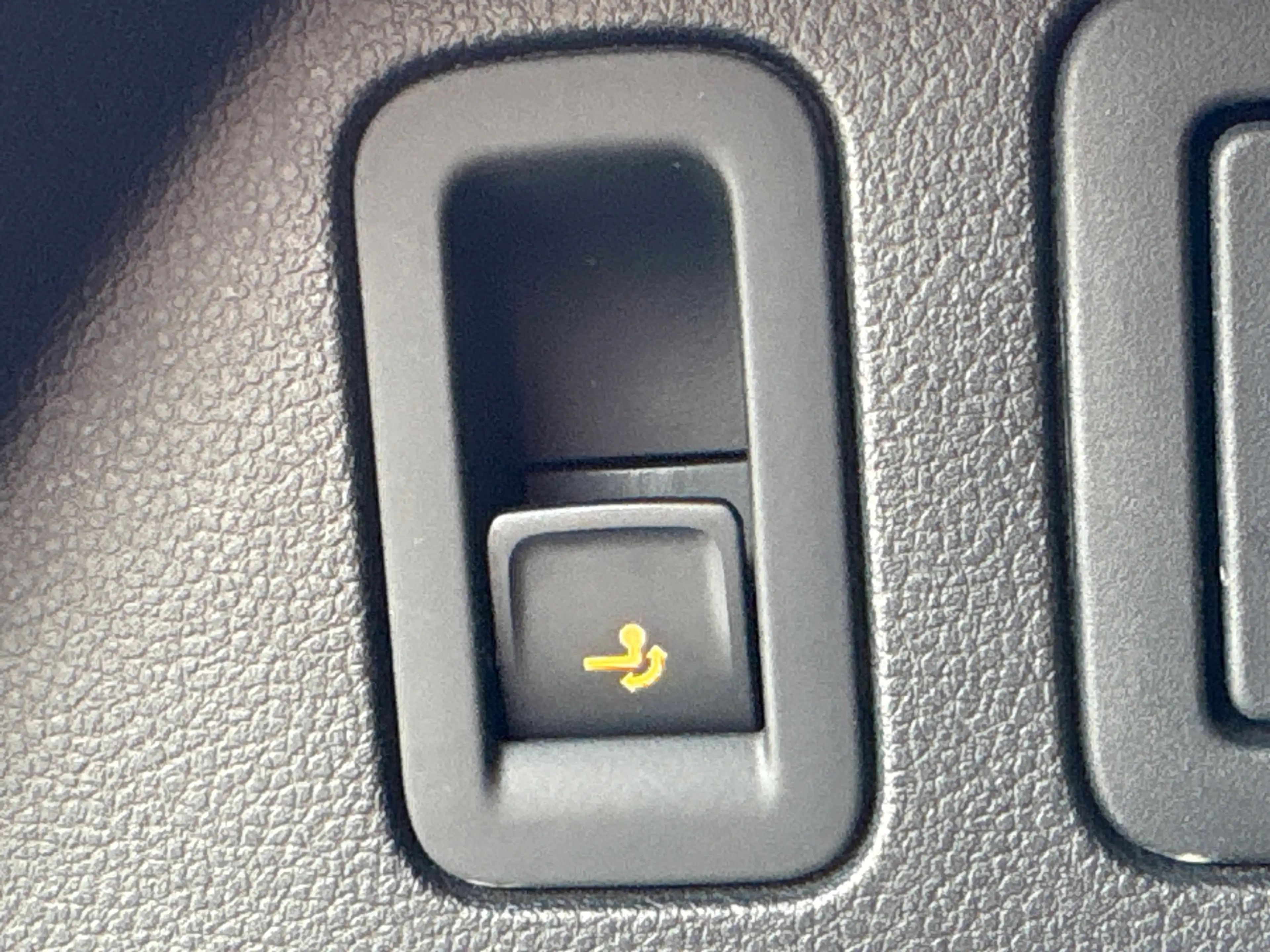 Volkswagen Tiguan 1.4 TSI Connected Series — photo 8