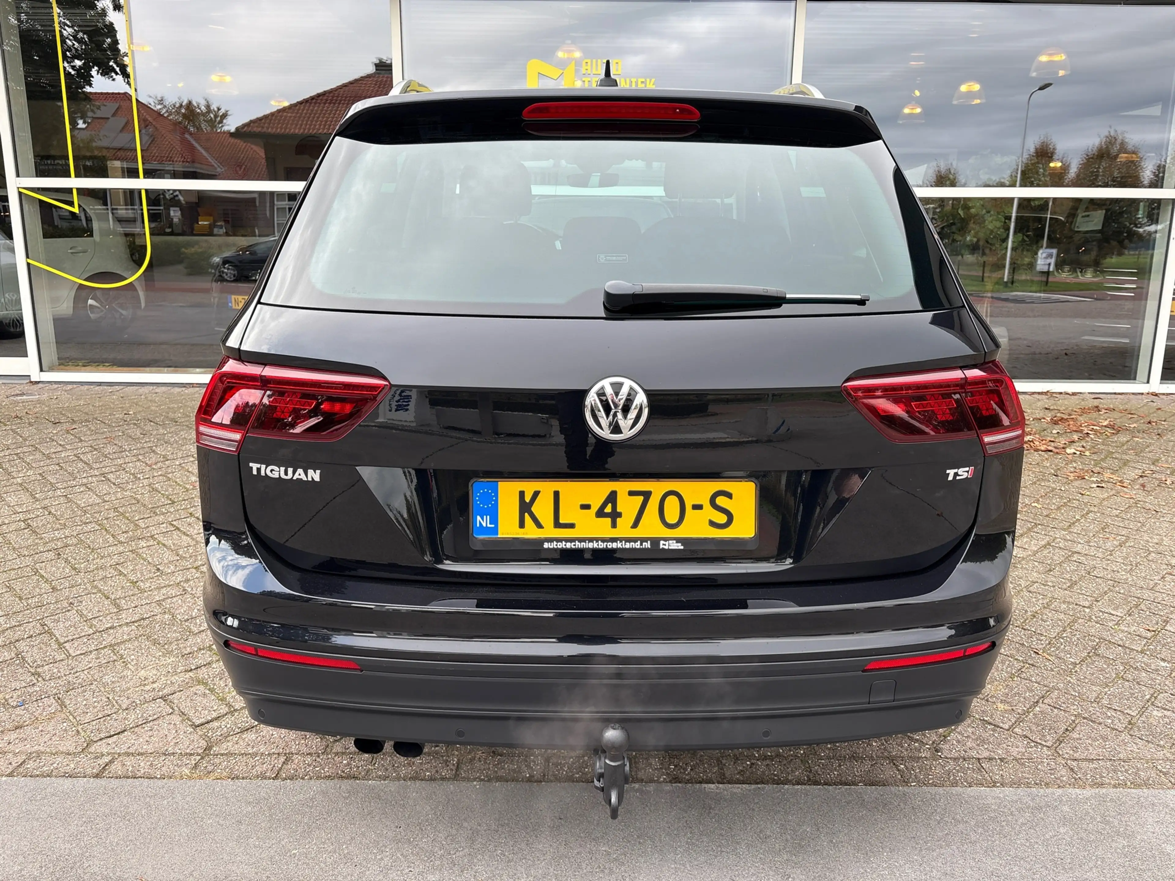 Volkswagen Tiguan 1.4 TSI Connected Series — photo 6