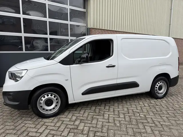 Opel Combo-e Electric 136 L2 XL 50kWh Airco,Cruise,Carplay,Pdc