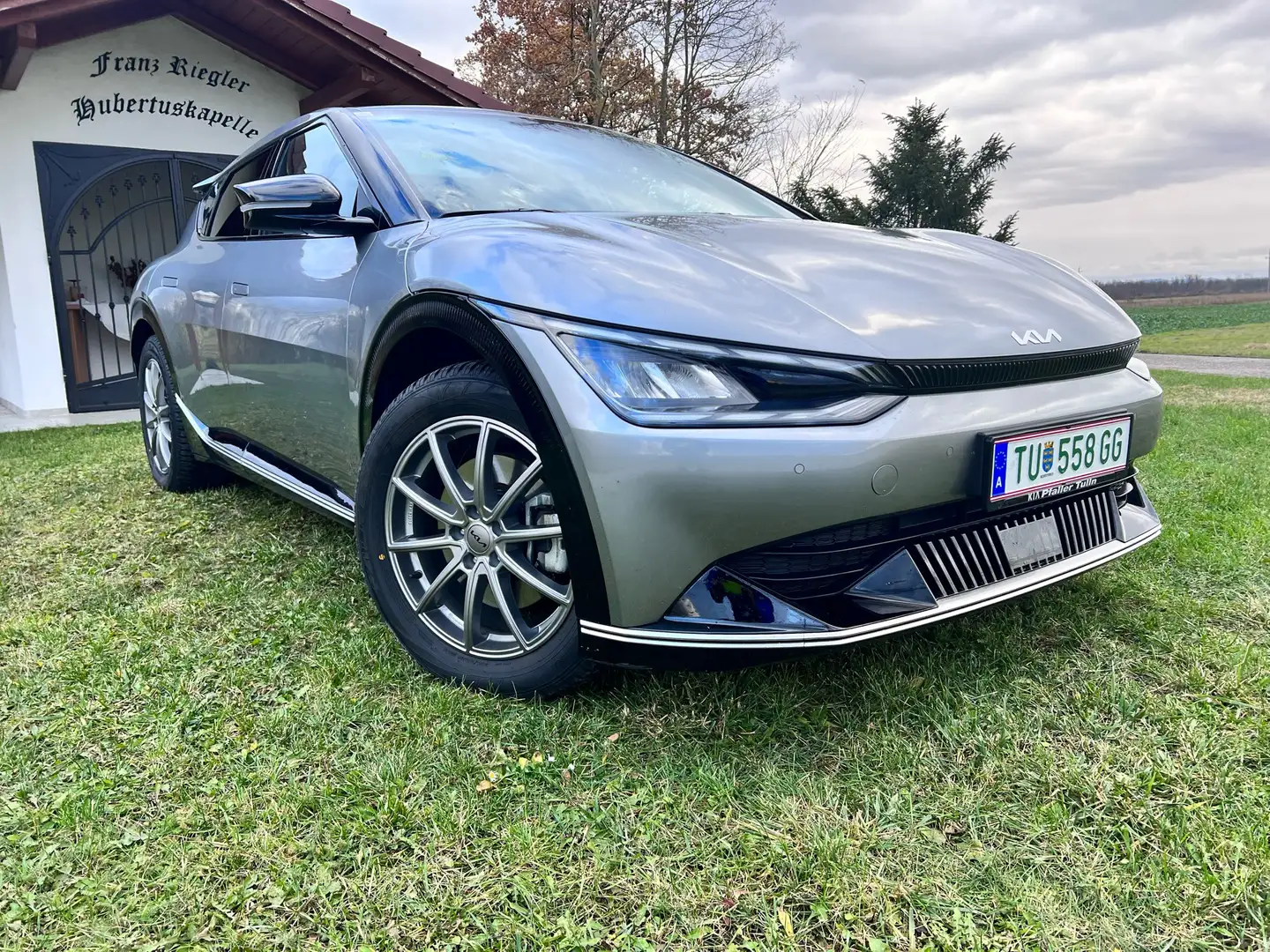 Kia EV6 AWD PRO ALLRAD, mwst, 325ps Silber - 1