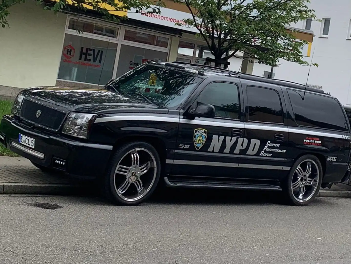 Chevrolet Suburban Suburban SS TÜV Neu Tausch-Inz. Negru - 2
