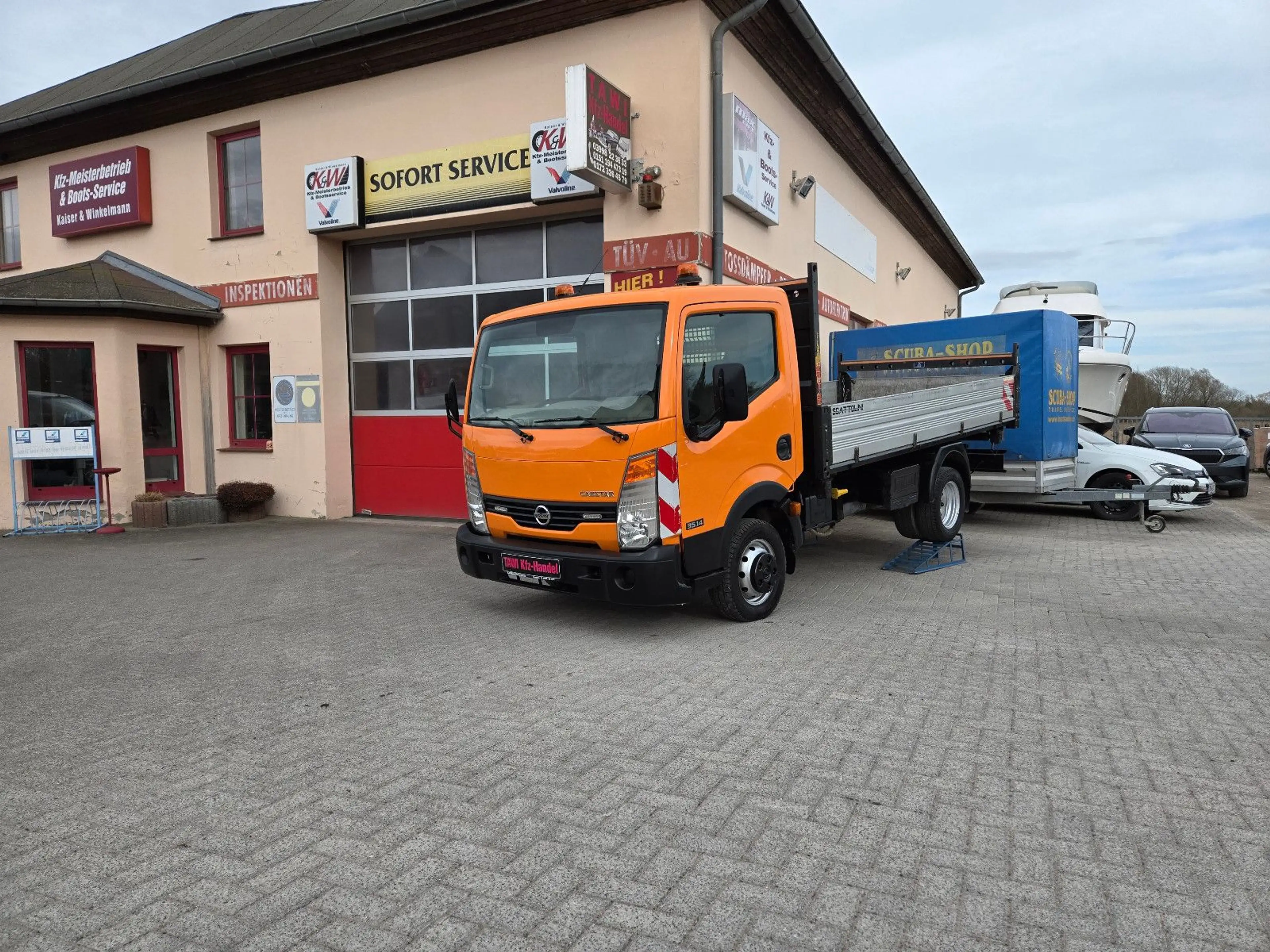 Nissan Cabstar
