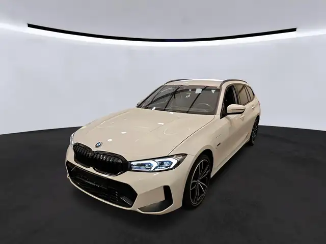 Bmw 330 e TOURING xDRIVE M SPORT SHADOW/LED/HuD/HiFi