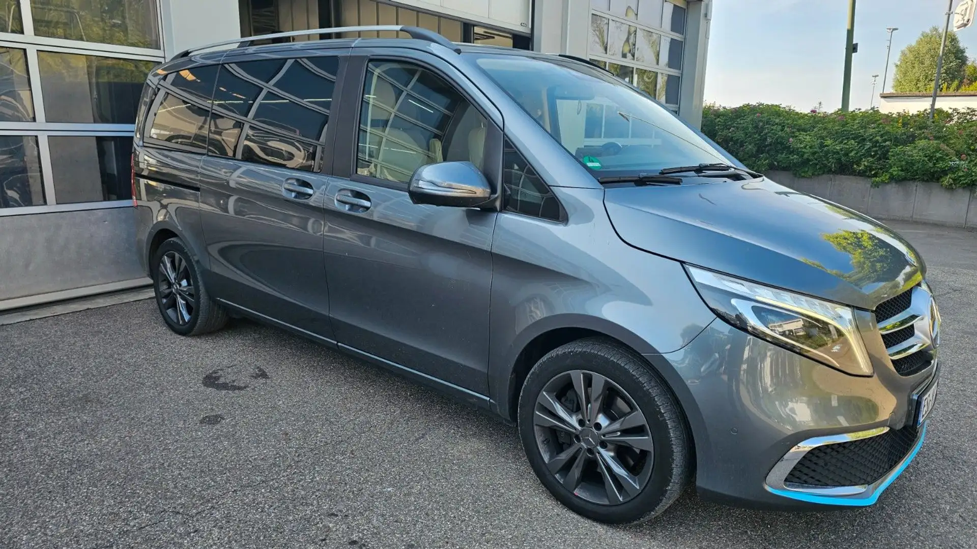 Mercedes-Benz V 250 V-Klasse V 250, 4Matic, Leder, Distronic, LED... Grigio - 1