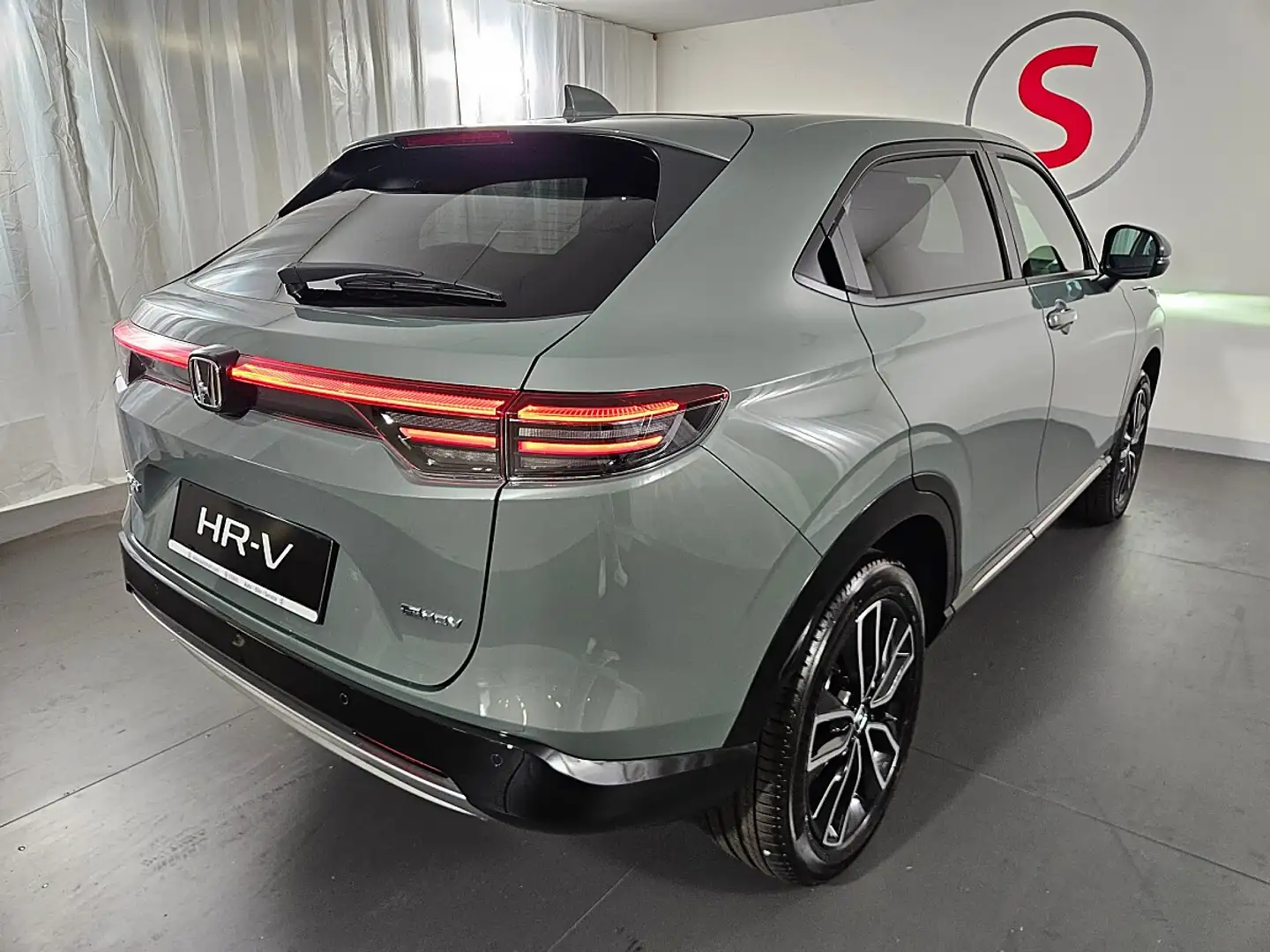 Honda HR-V Hybrid Advance Aut. | Auto Stahl Wien 23 Grün - 2