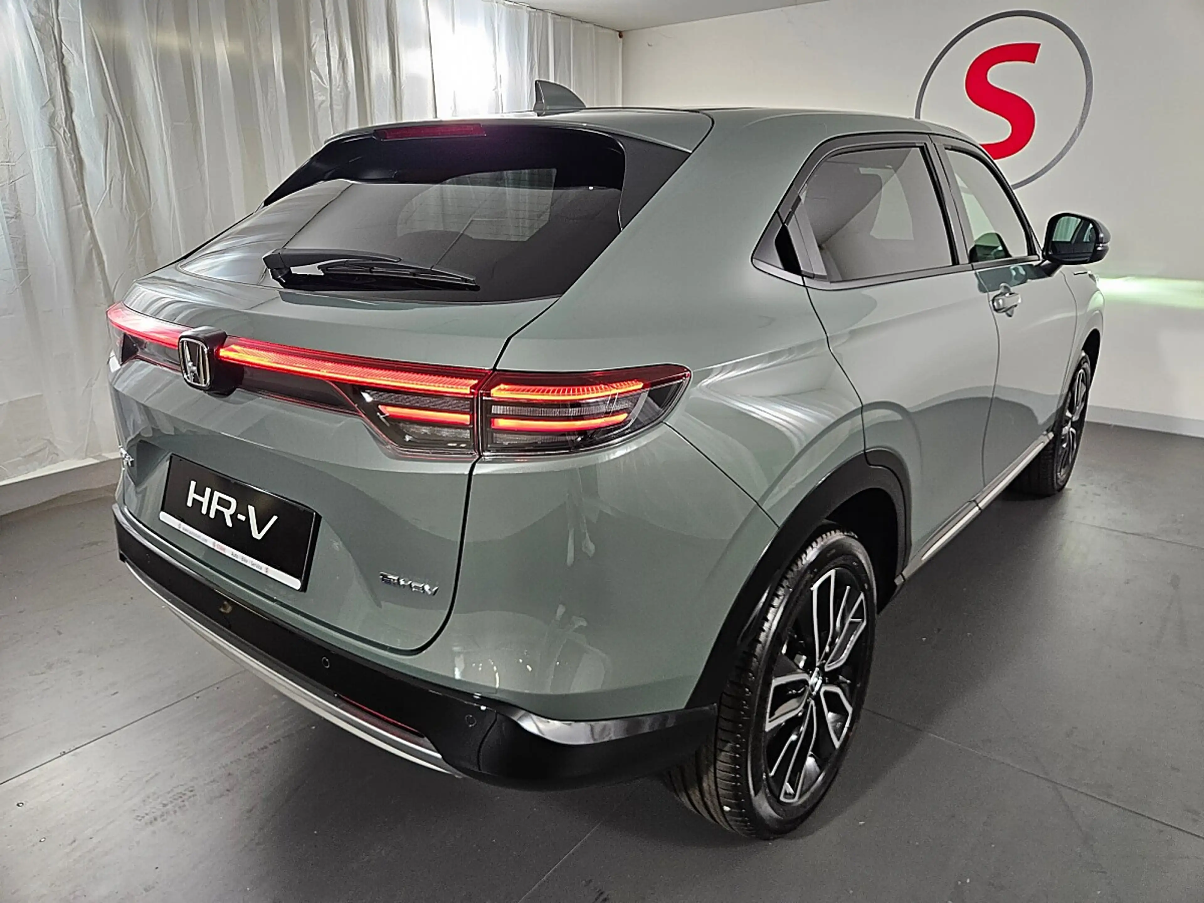 Honda HR-V Hybrid Advance Aut. | Auto Stahl Wien 23 — photo 2