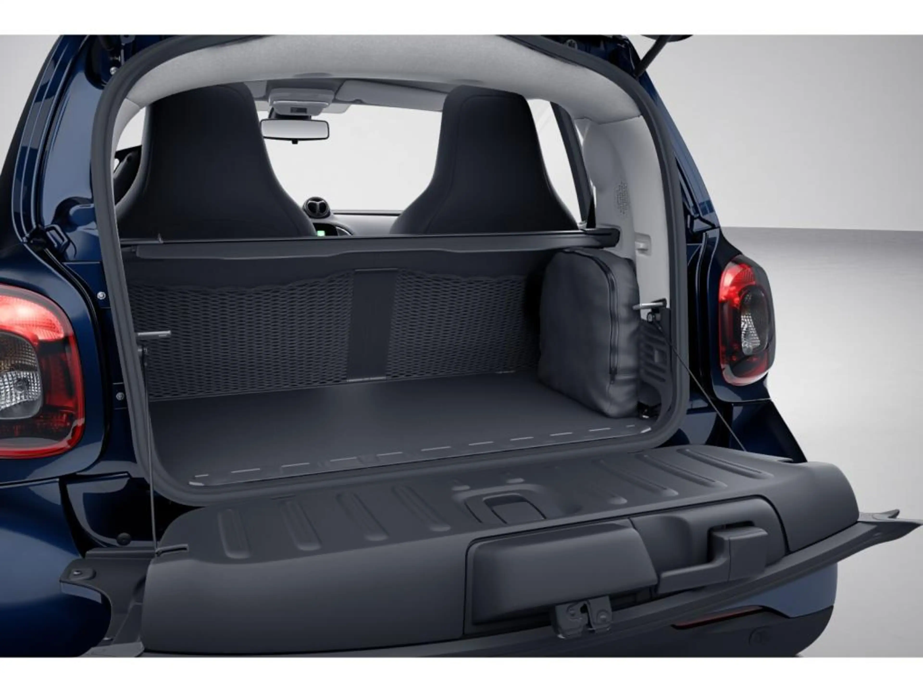 smart forTwo Coupe electric drive SITZHEIZUNG+TEMPOMAT — photo 11