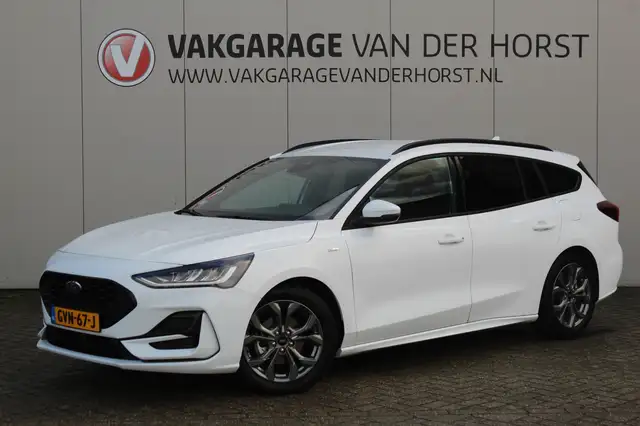 Ford Focus Wagon 1.0-125pk EcoBoost Mild-Hybrid ST-Line. In n