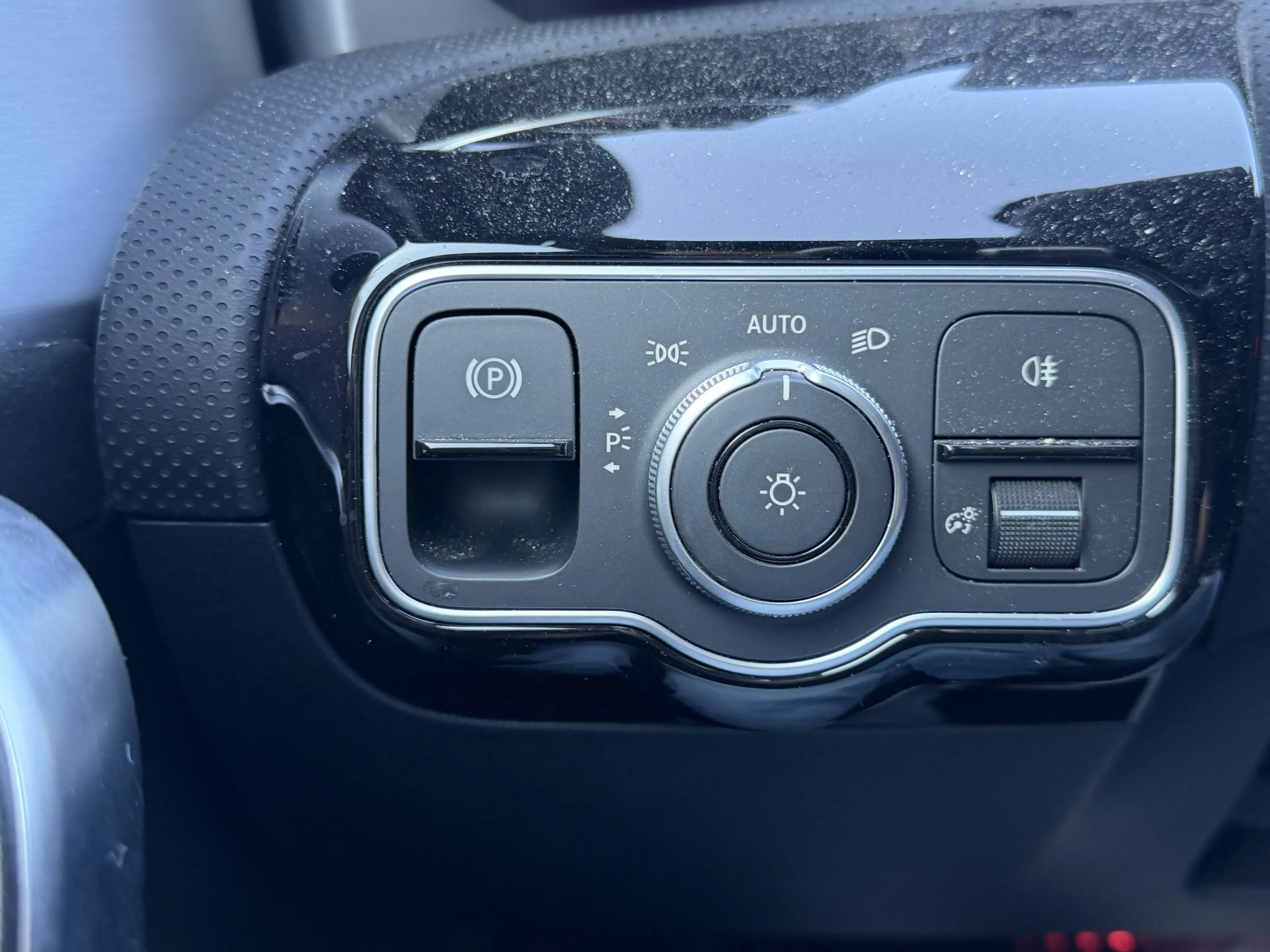Mercedes-Benz A 180 7G-DCT AMG Line Advanced| DISTRONIC — photo 13