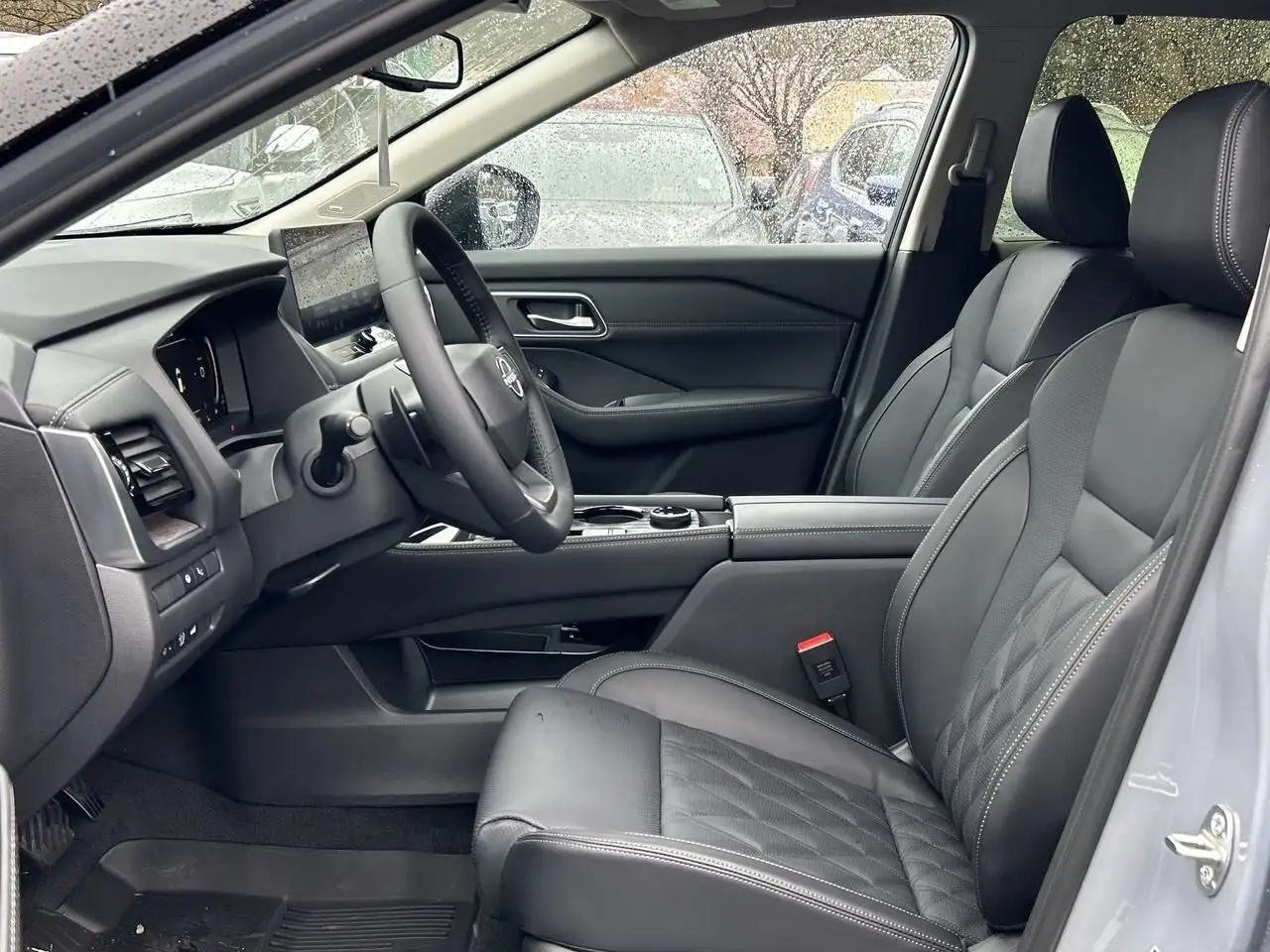 Nissan Rogue photo Nissan Rogue