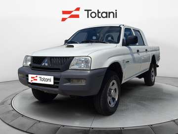 Cab III 2001 d.cab 2.5 tdi Intense 4wd 115cv