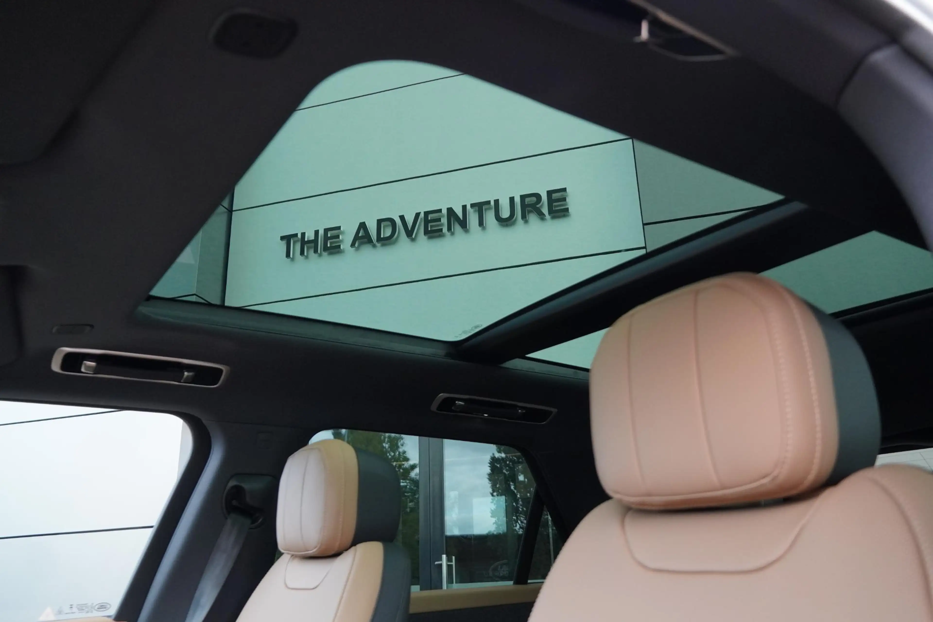 Land Rover Range Rover Sport P460e Dynamic SE | Caraway | Tech Pack | Interior — photo 12