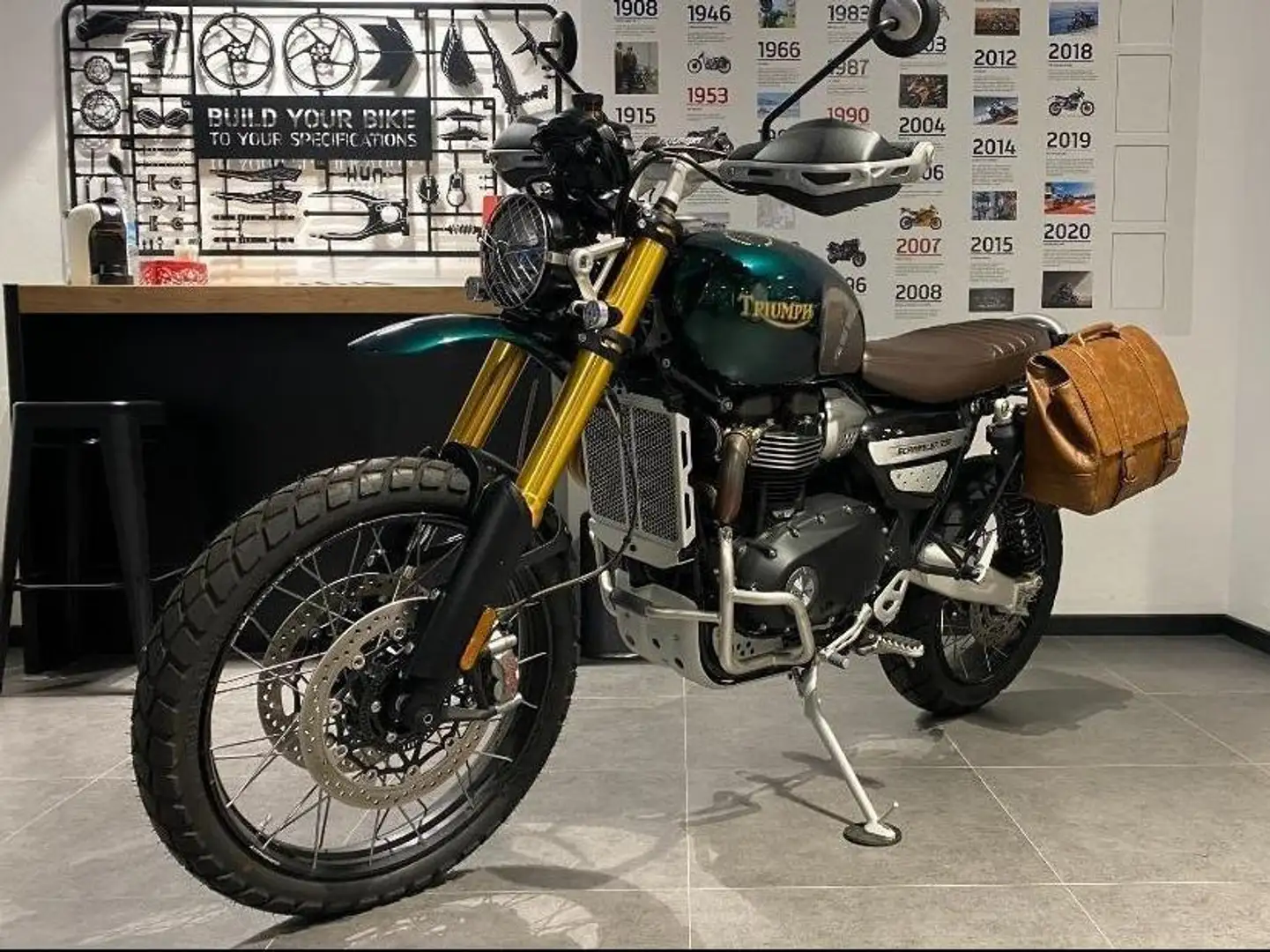 Triumph Scrambler Steve Mcqueen Verde - 1