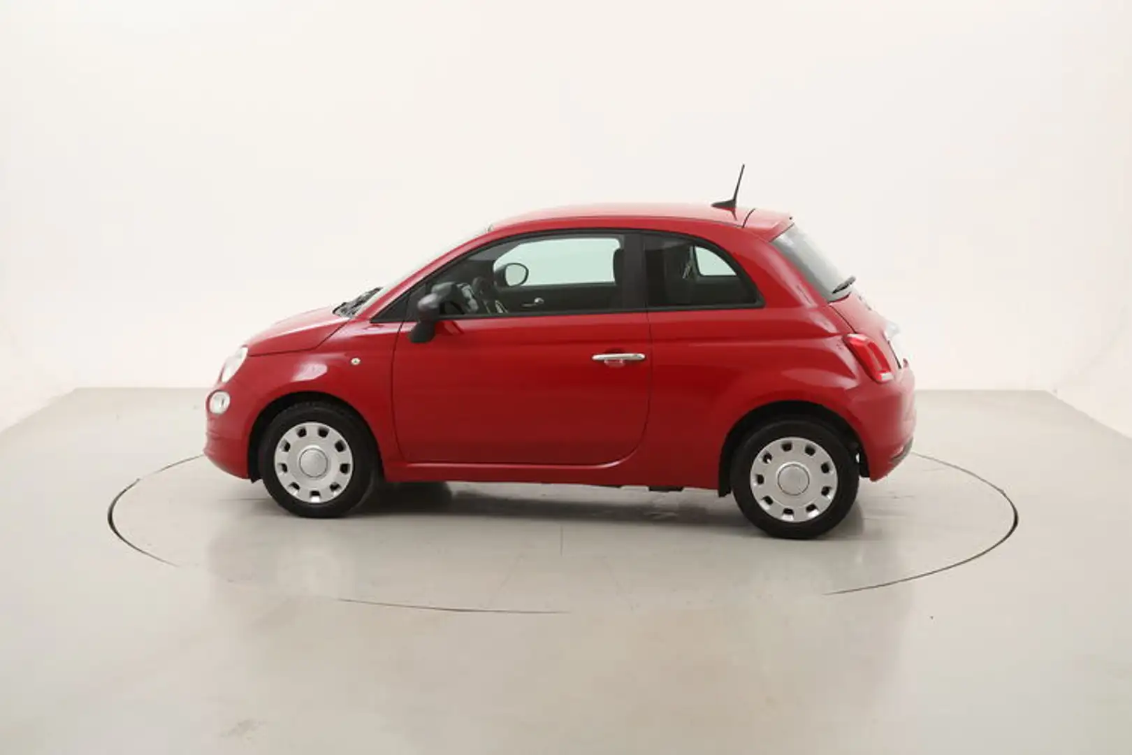 Fiat 500 Hybrid Cult 1.0 Mild Hybrid 70CV Rosso - 2