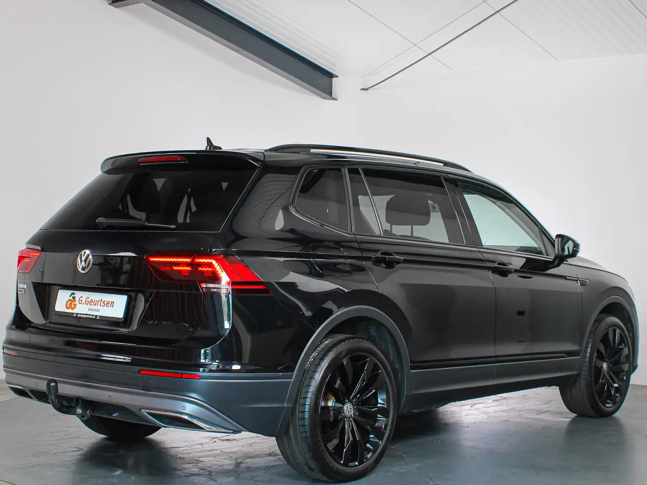 Volkswagen Tiguan Allspace 1.5 TSI Comfortline 7-Persoons Trekhaak, ACC, Appl, миниатюра 2