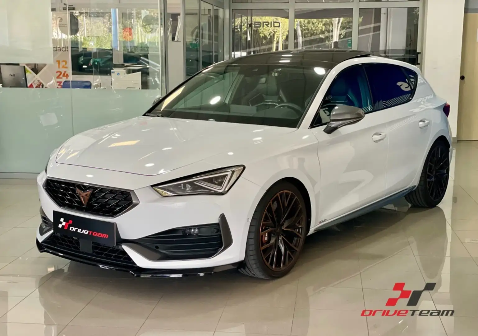 CUPRA Leon 2.0 TSI VZ CUP DSG 221Kw Blanco - 1
