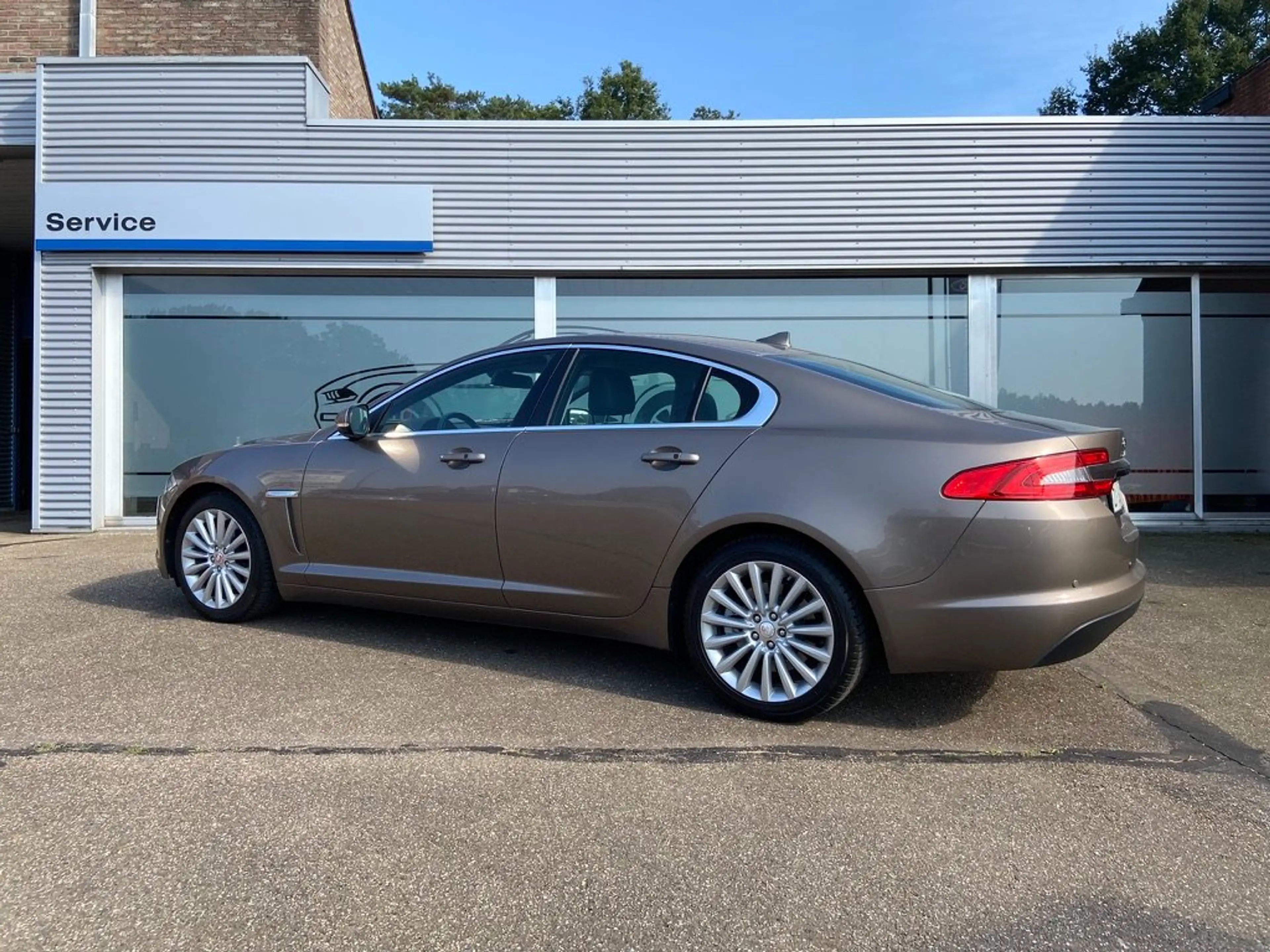 Jaguar XF 2.2 D - 1e Eigen - Navi - Camera - Onderhouden — photo 7