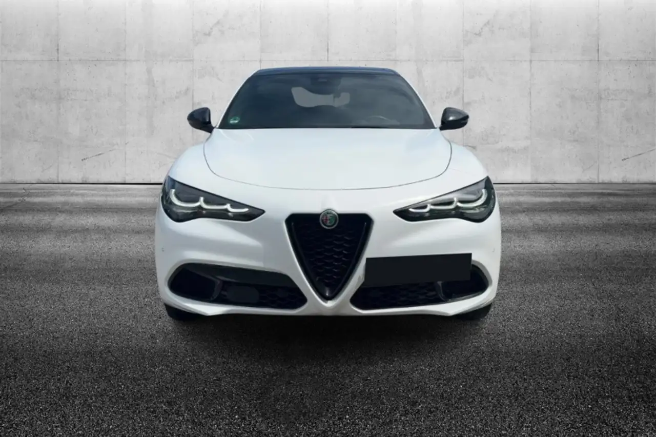 Alfa Romeo Stelvio 2024