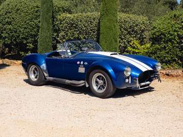 Superformance V8 351ci