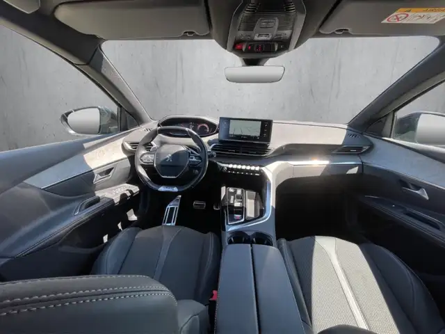 Peugeot 3008 view 12