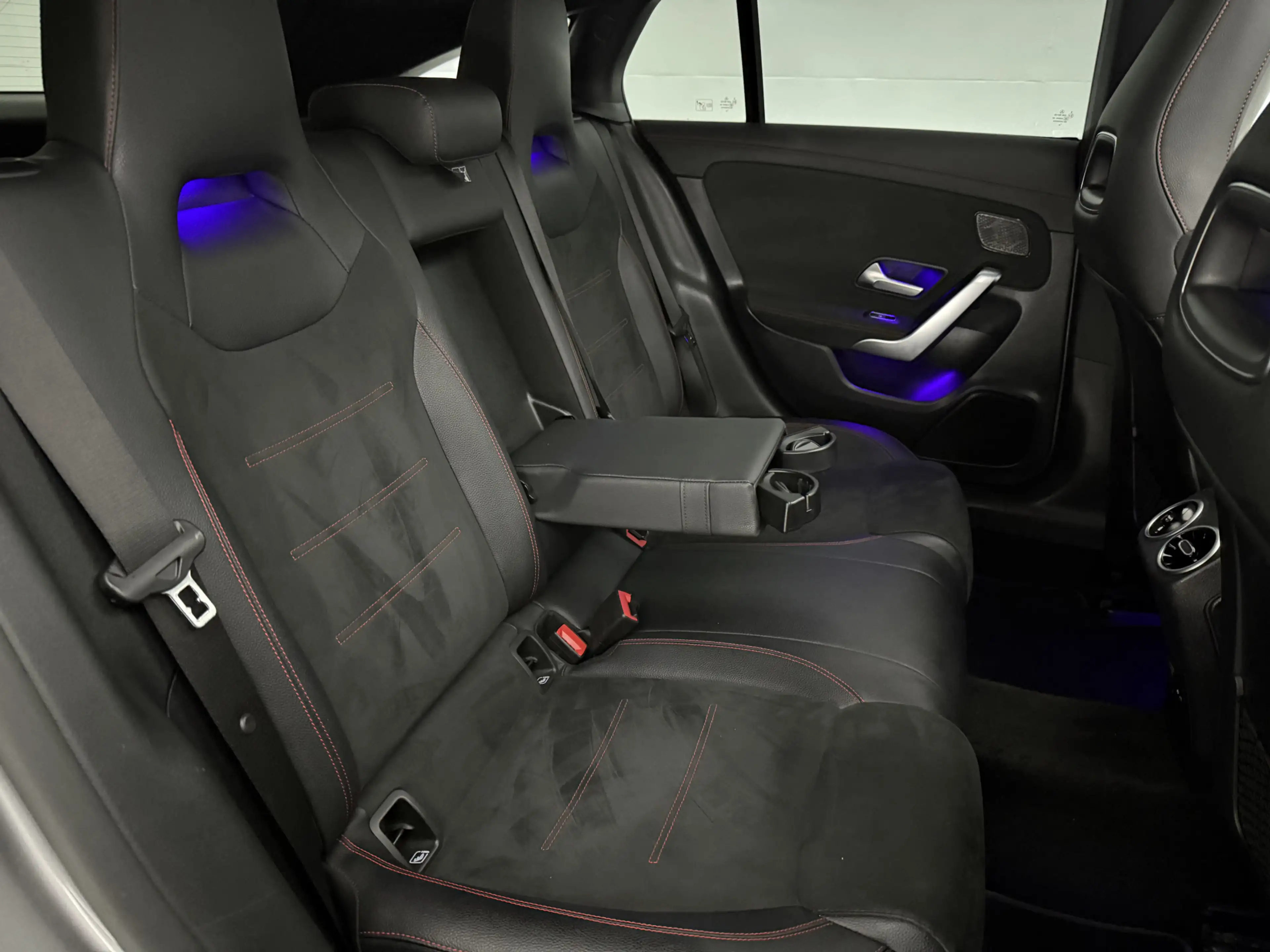 Mercedes-Benz CLA 200 AMG | Pano | Burmester | Camera | Sfeer | Virtual — photo 47
