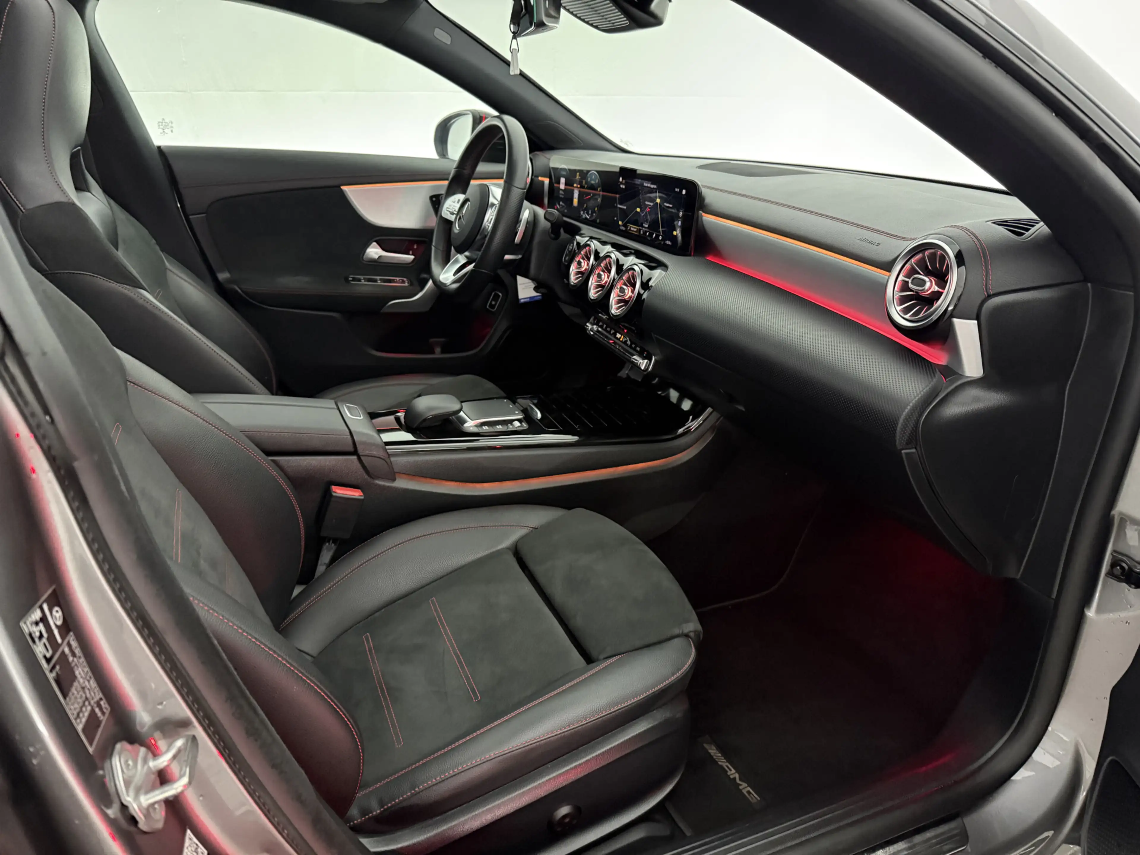 Mercedes-Benz CLA 200 AMG | Pano | Burmester | Camera | Sfeer | Virtual — photo 44