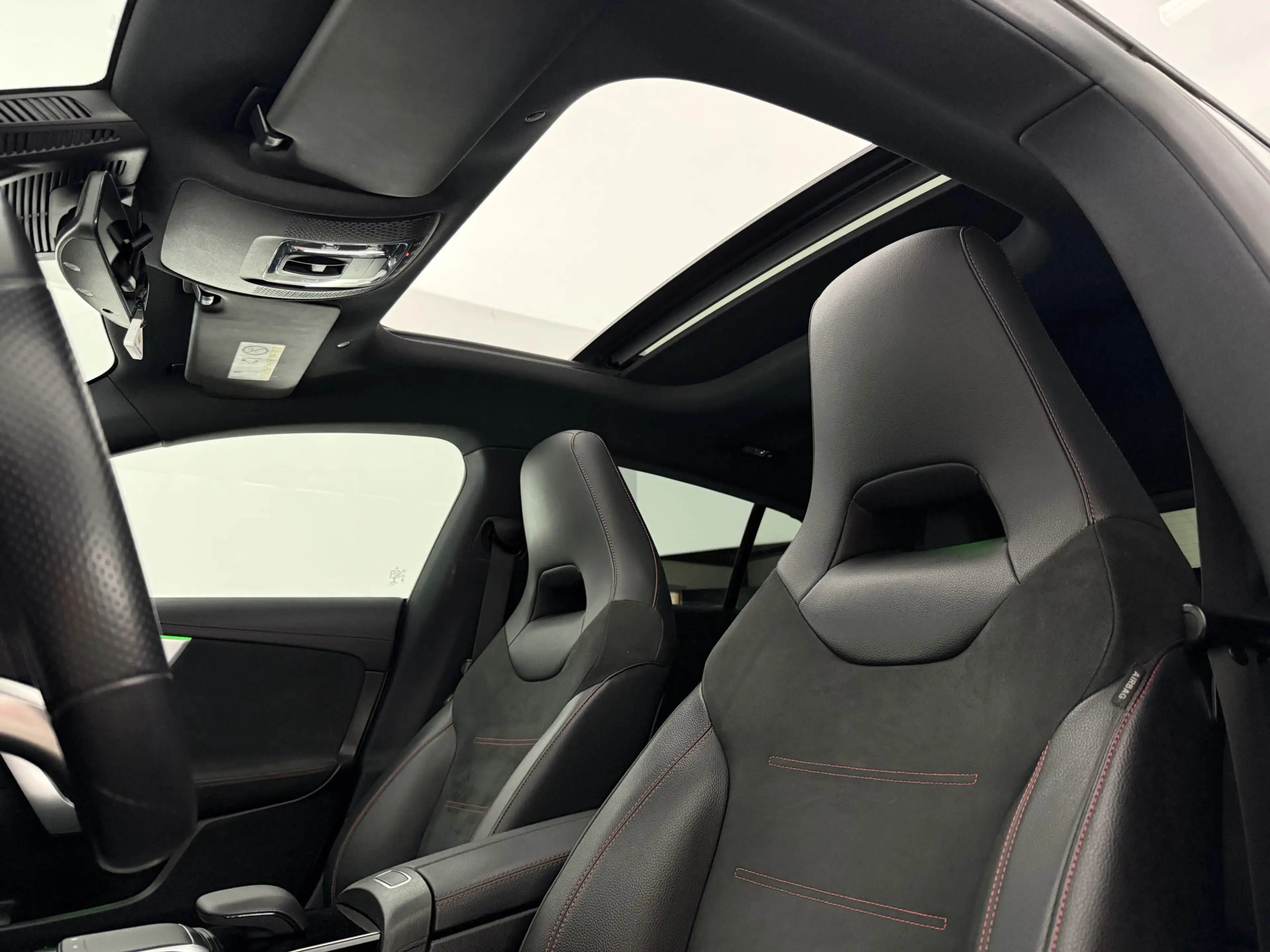 Mercedes-Benz CLA 200 AMG | Pano | Burmester | Camera | Sfeer | Virtual — photo 4