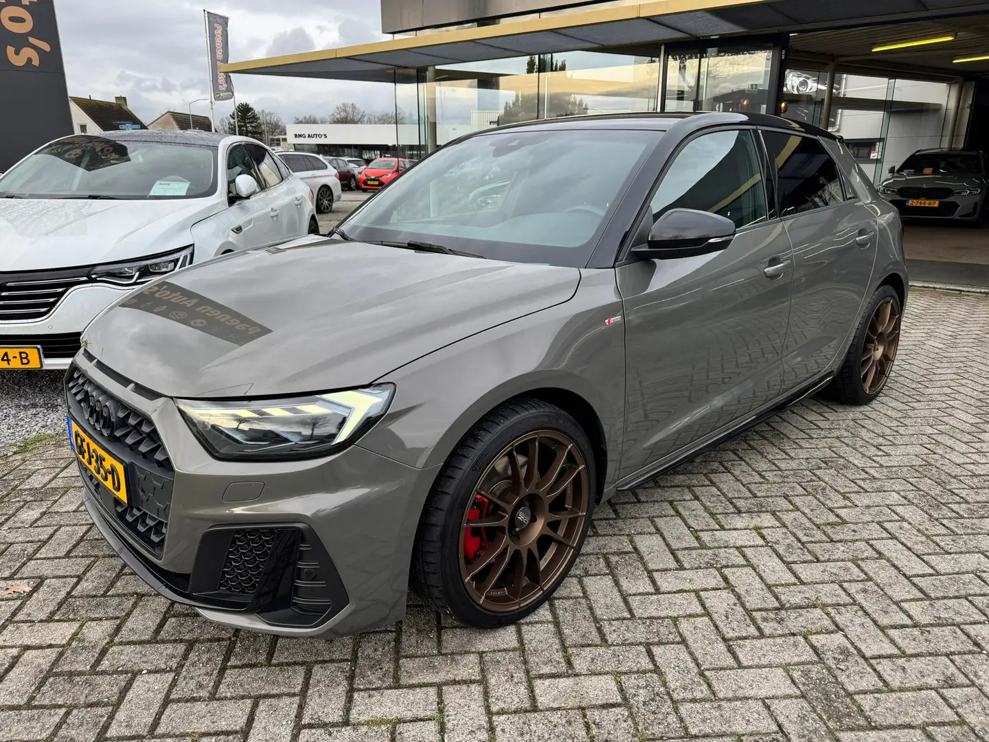 Audi A1 SPORTBACK 40 TFSI edition one|ACC|Milltek|Cam|Carp Grau - 2