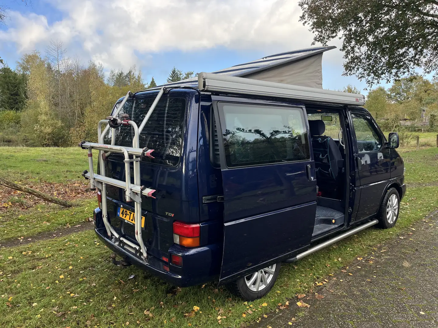 Volkswagen Transporter 2.5 TDI (138pk) - Professioneel gerestaureerd Albastru - 2