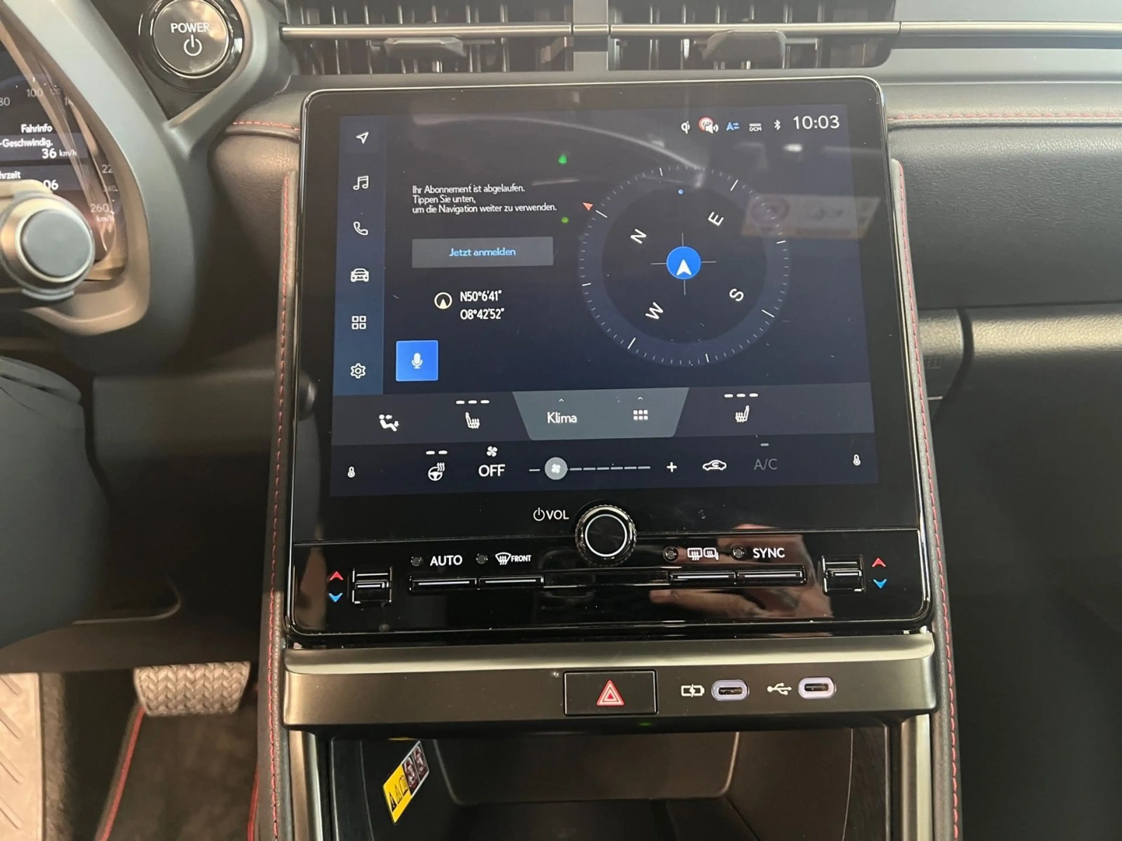 Lexus LBX 1.5 Hybrid Elegant Black Edition Bluetooth D — photo 10