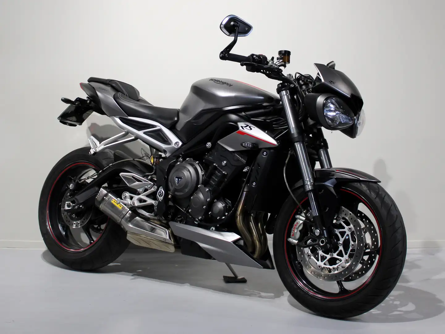 Triumph Street Triple RS - 2