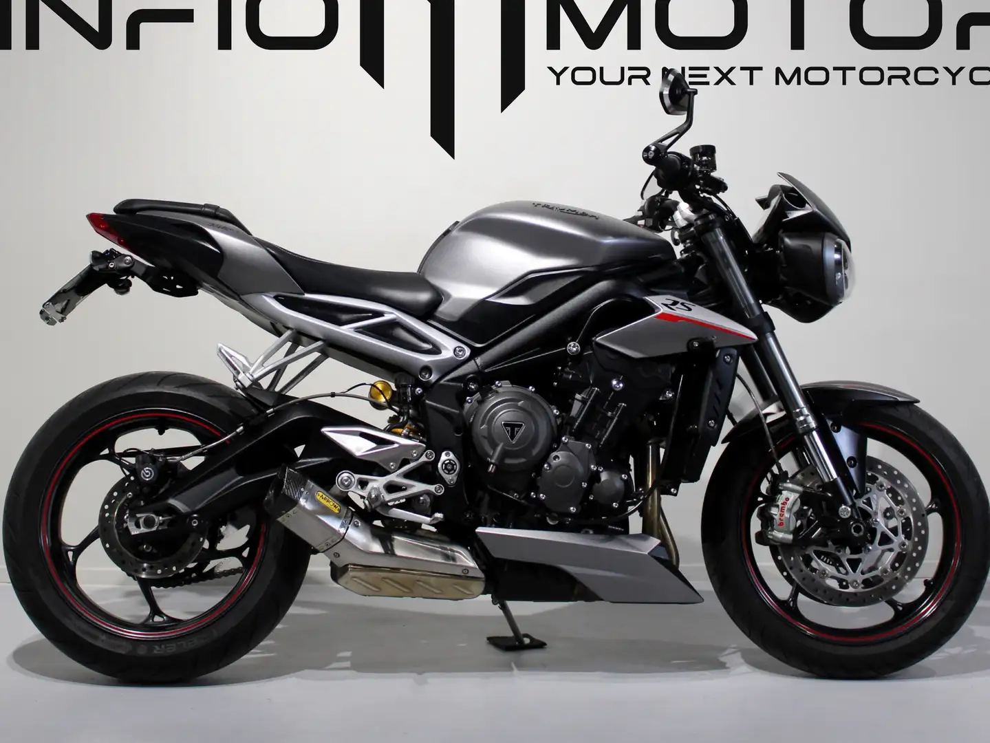 Triumph Street Triple RS - 1