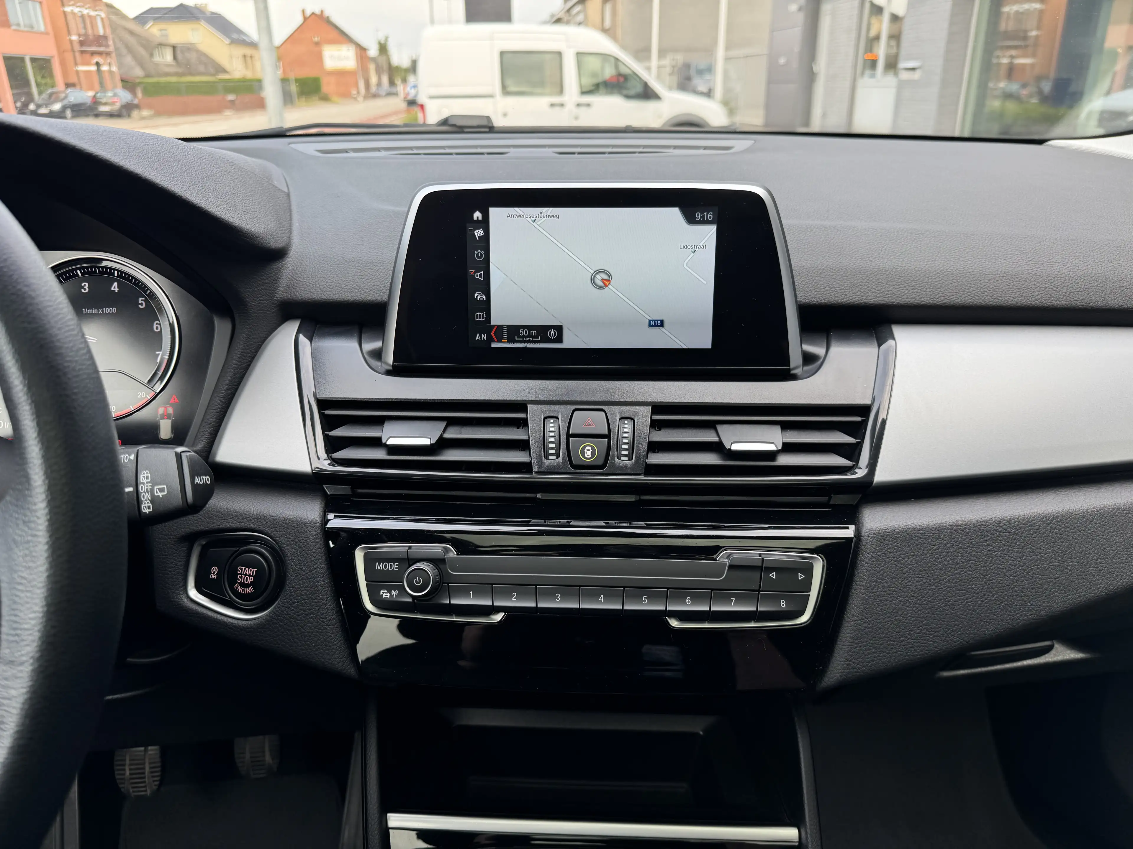 BMW 216 Active Tourer 1.5 Benzine + Panoramisch dak — photo 13