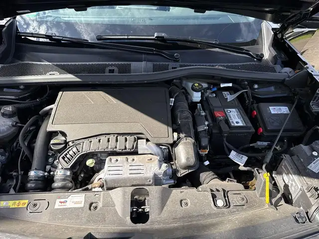 Peugeot 2008 view 8