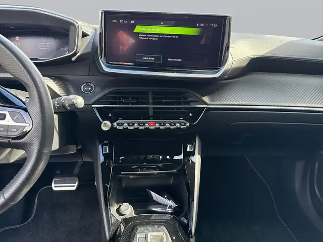 Peugeot 2008 view 14