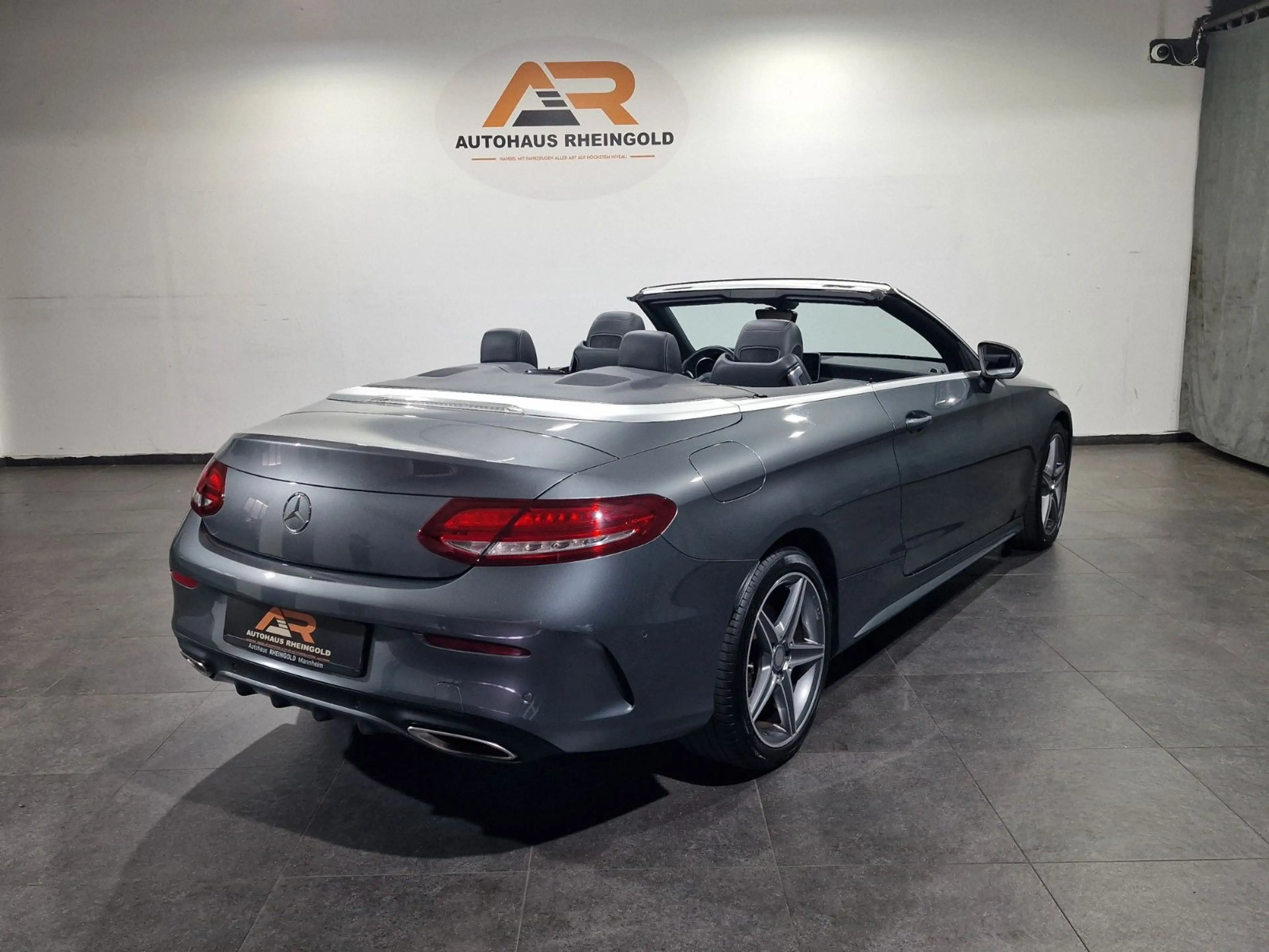 Mercedes-Benz C 180 Cabrio AMG-Line — photo 7
