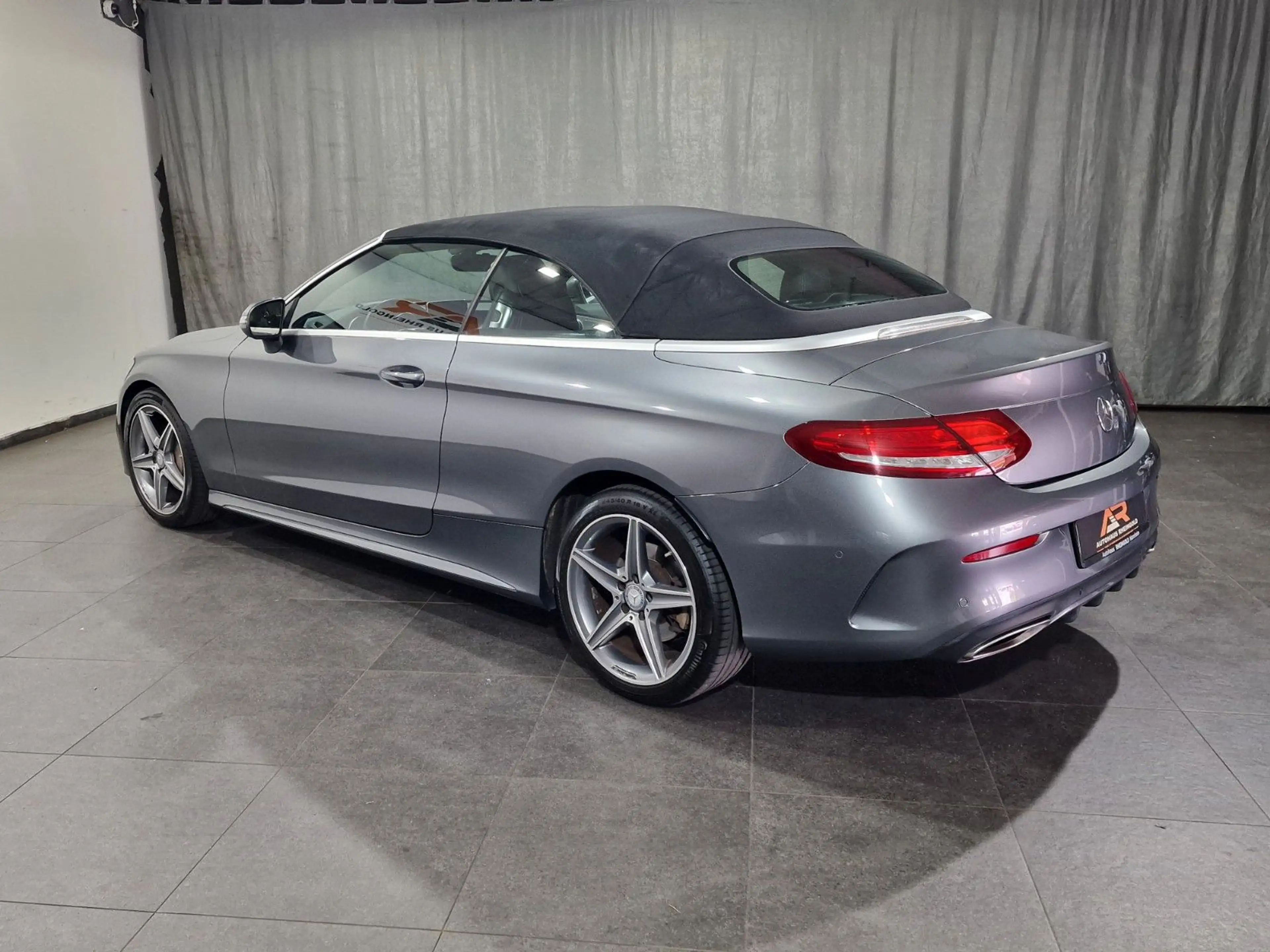Mercedes-Benz C 180 Cabrio AMG-Line — photo 6