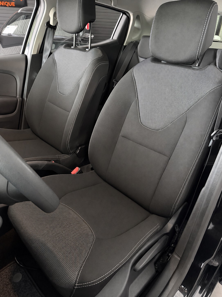 Renault Clio 1.2 TCe *GARANTIE 2 ANS* BOITE AUTO — photo 8