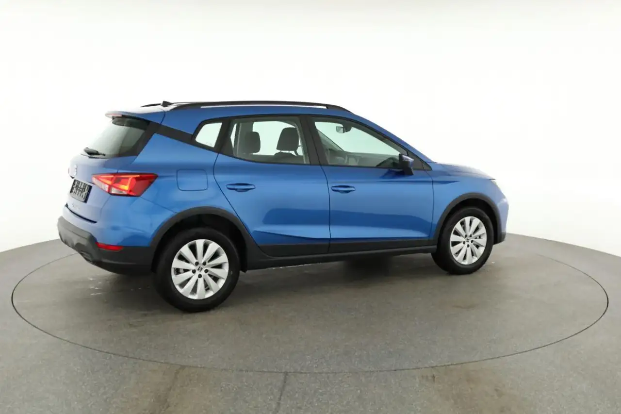 SEAT Arona 1.0 TSI DSG Style, AppConnect, Winterpaket 19