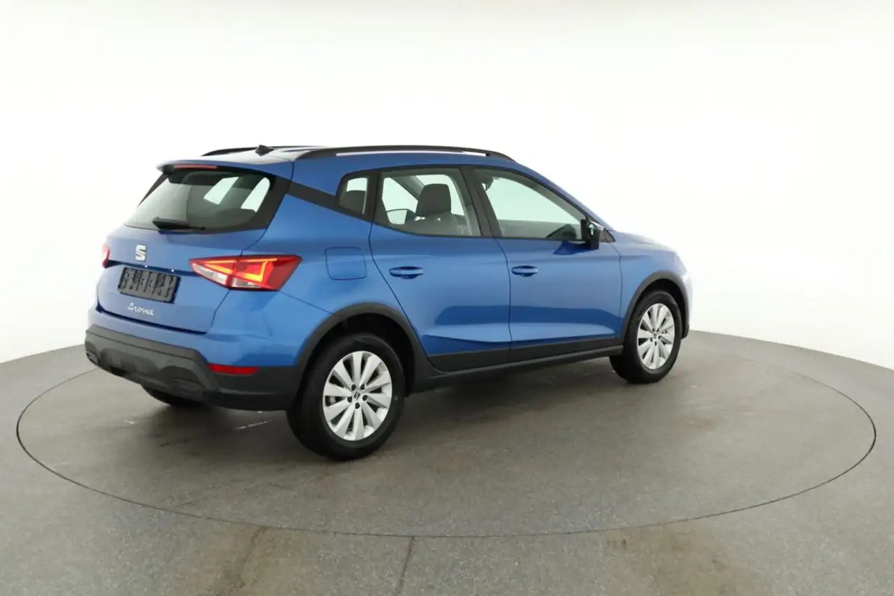 SEAT Arona 1.0 TSI DSG Style, AppConnect, Winterpaket 18