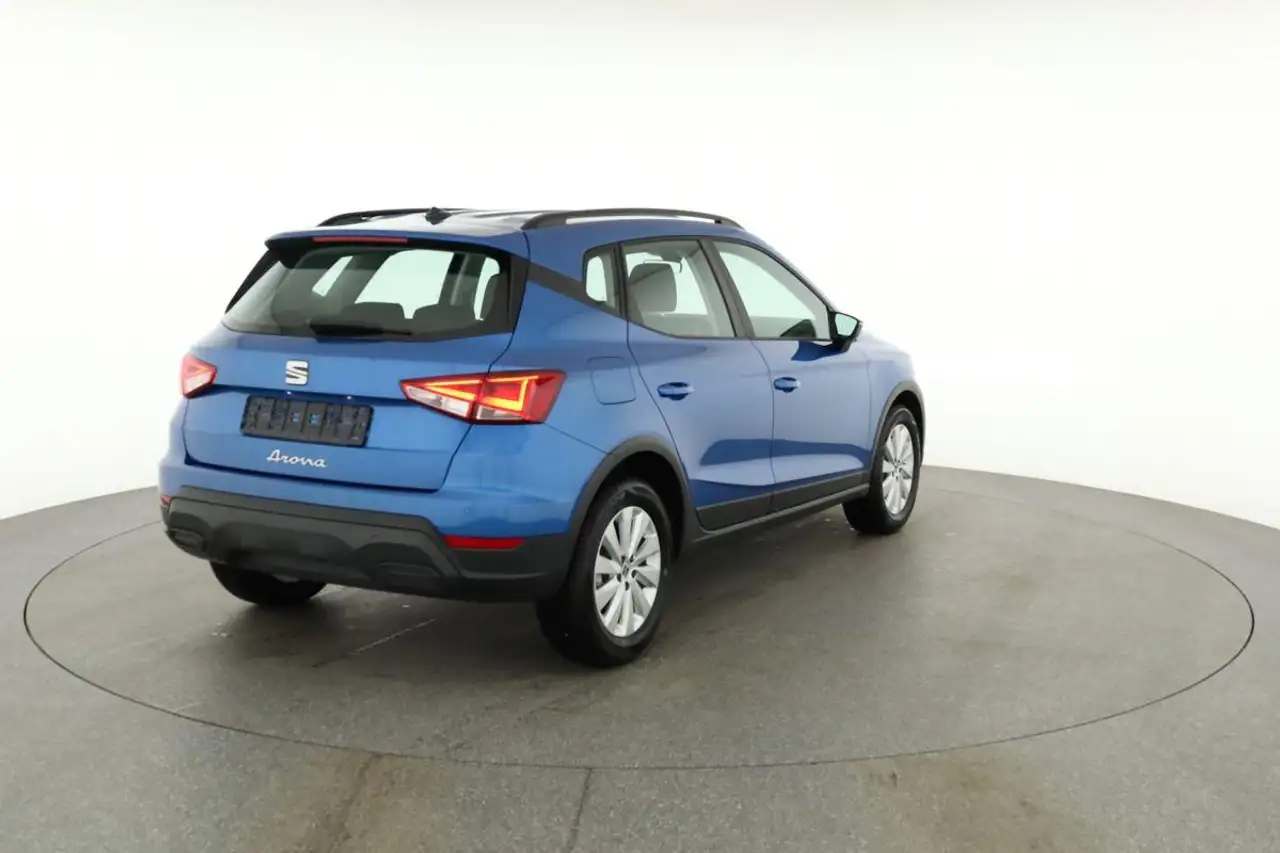 SEAT Arona 1.0 TSI DSG Style, AppConnect, Winterpaket 17