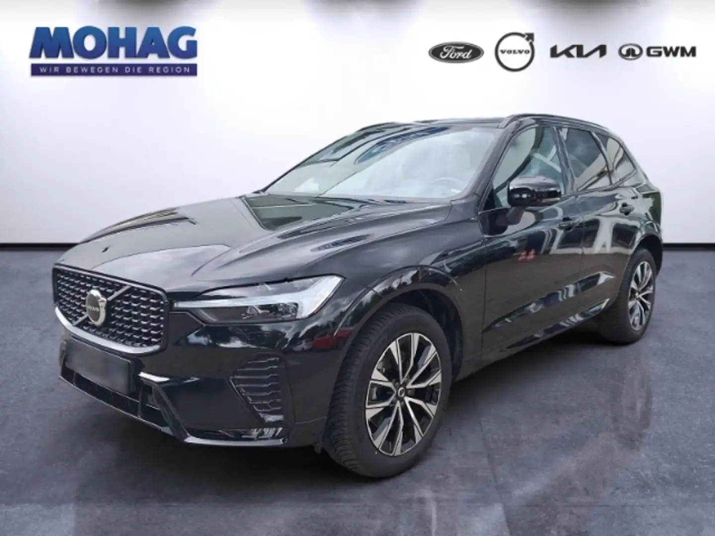 Volvo XC60 2WD B4 Benzin EU6d Plus Dark Apple Carplay Schwarz - 1
