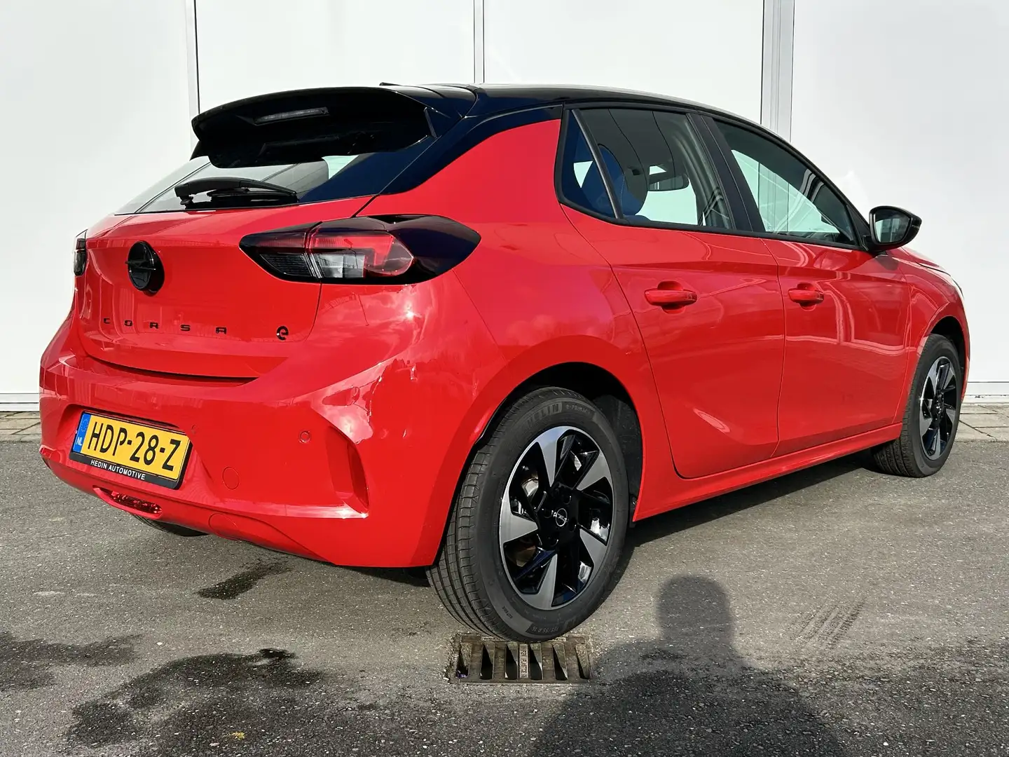 Opel Corsa-e Electric Yes 50 kWh | Navigatie via App| Carplay | Rood - 2