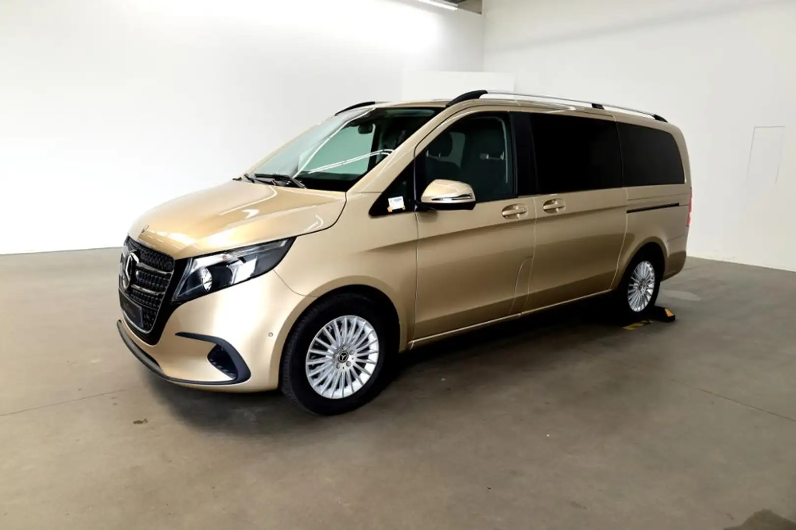 Mercedes-Benz V 220 d Lang Distronic/Rückfahrkamera/Widescreen Or - 2