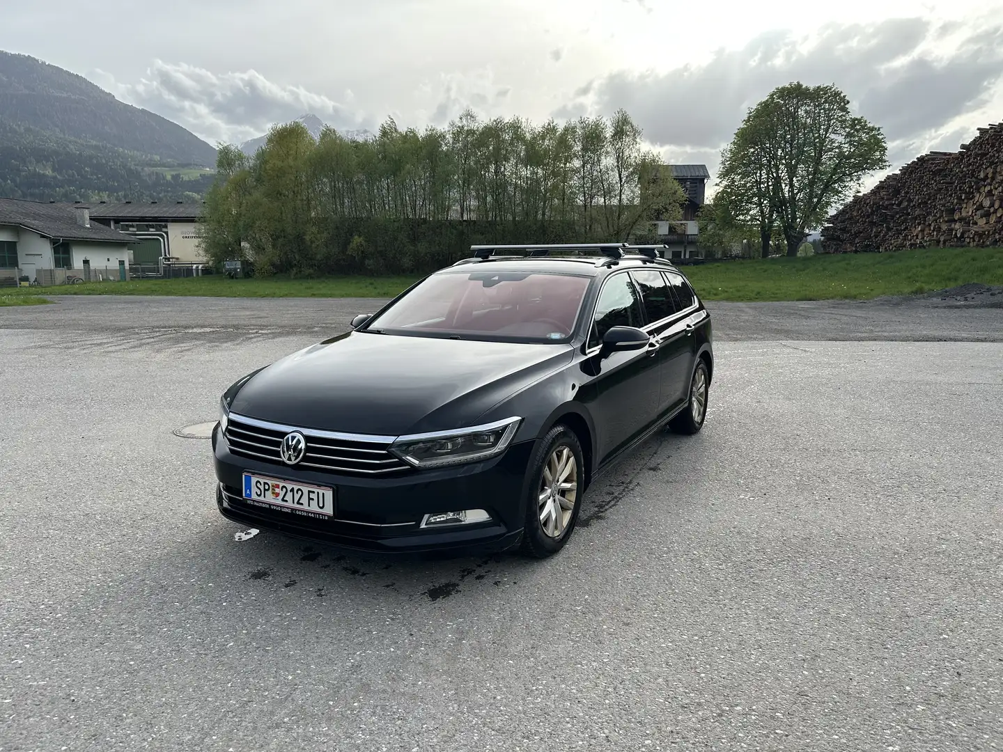 Volkswagen Passat Variant 2.0 TDI DSG (BlueMotion Technology) Comfortline - 1