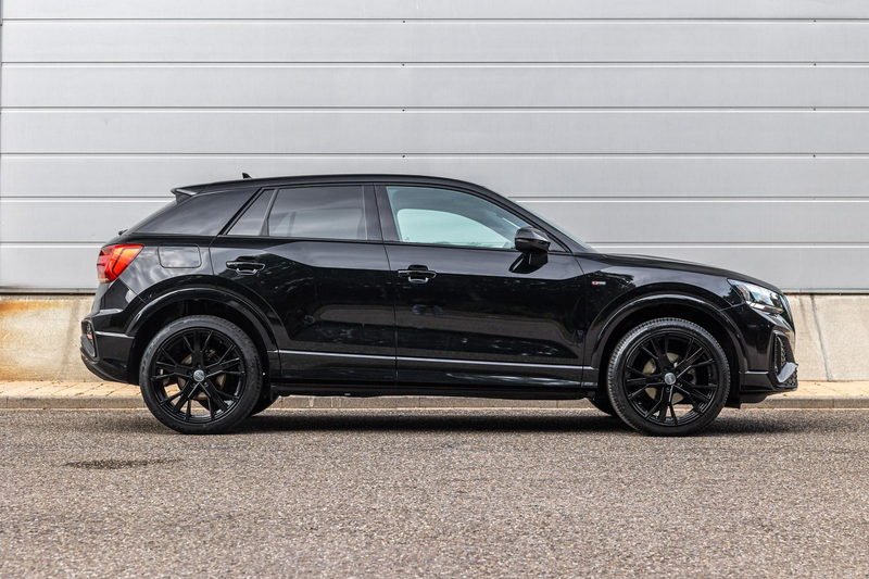 Audi Q2 35 TFSI 150pk S-tronic S Edition | Camera | Smartp — photo 3